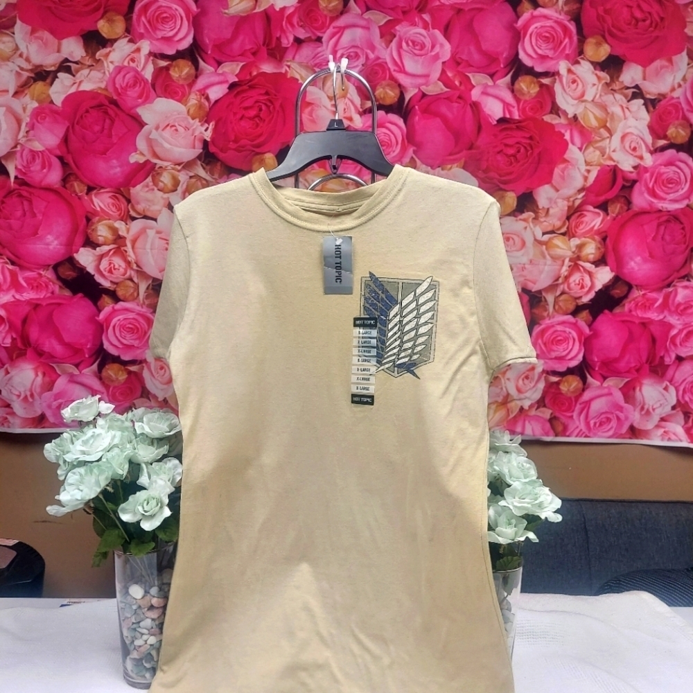 Ripple Junction Attack on Titan Scout Regimen NWT T-Shirt